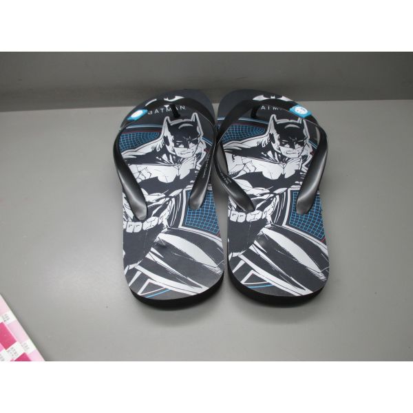 Couleurs multiples Flip Flops pour enfants Ouvrez les orteils Sandales de plage d'été