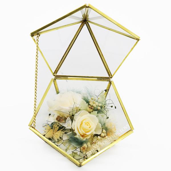 Metal Framed 15*15*14CM 4-5cm Preserved Rose Glass Dome