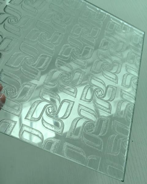 Anti-Slip Flat Pattern Laminated Glass in Clear/Extra Clear for Customizable Three Layer Flooring
