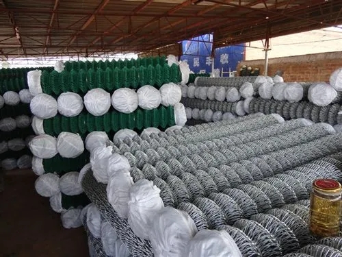 Загородка PVC диаманта покрытая/гальванизированная звена цепи ячеистой сети для спортивной площадки спорт