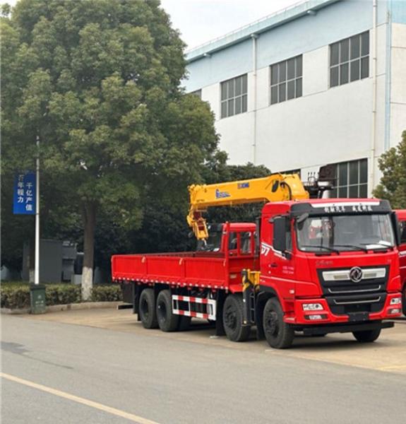 DONGFENG 20 Tons Heavy Duty Straight / Folding Arm Crane Truck