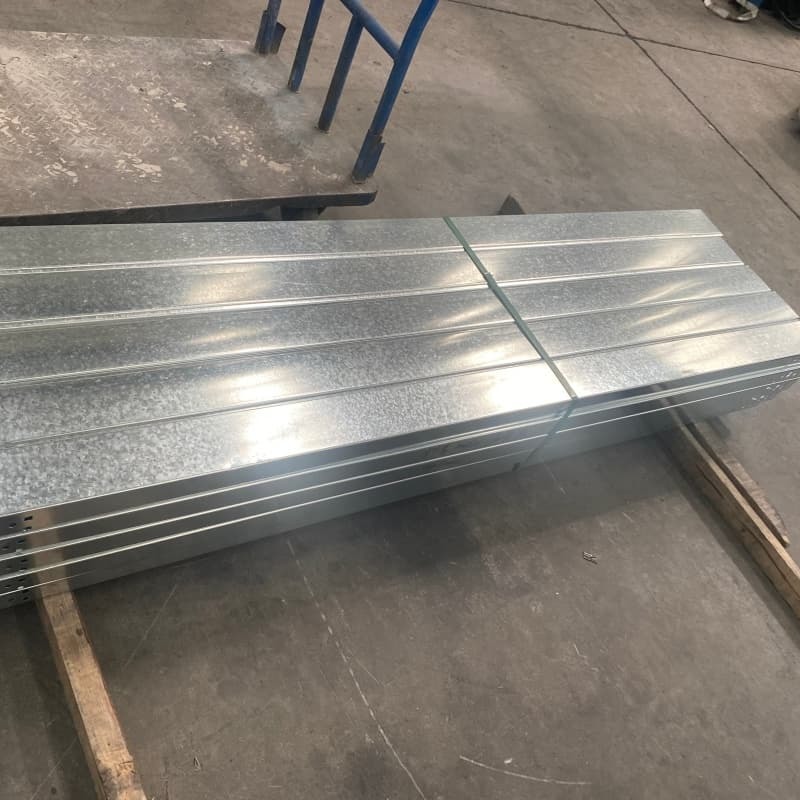 ss cable tray with cover