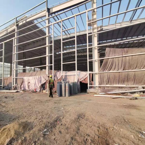 Construction de bâtiments industriels en acier durable en métal préfabriqué revêtu de poudre