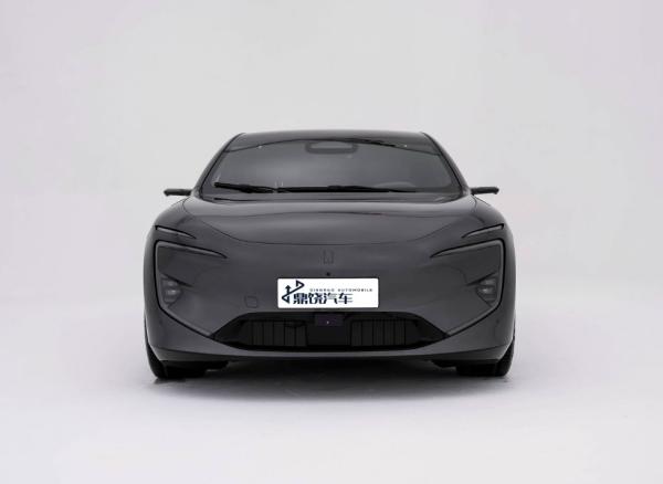 4ドア5シート アバター 電動車 アバター12 ロングレンジ 高級新エネルギー車