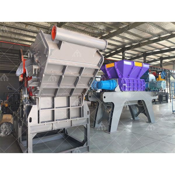 Double Shaft Metal Shredder for Giant Car Shell with 200-2200 mm Input Size and 1-10 cm Final Product Size