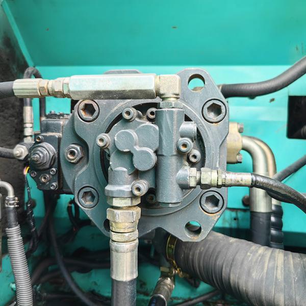 Used Kobelco SK200-8 Excavator 0.8m3 Bucket Capacity 114KW Rated Power 370L Large Fuel Tank