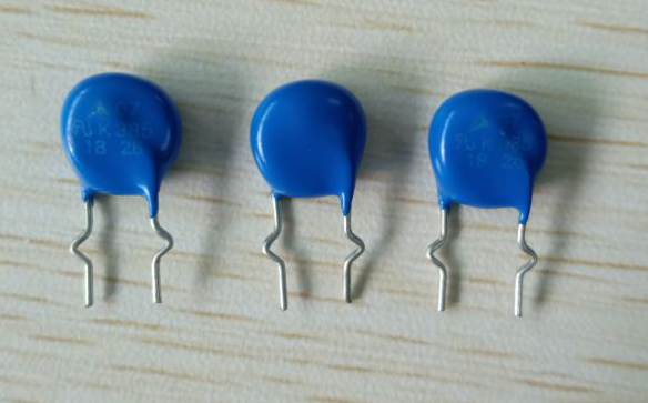 RS-921 Pneumatic Double-Knife Radial Lead Forming Machine