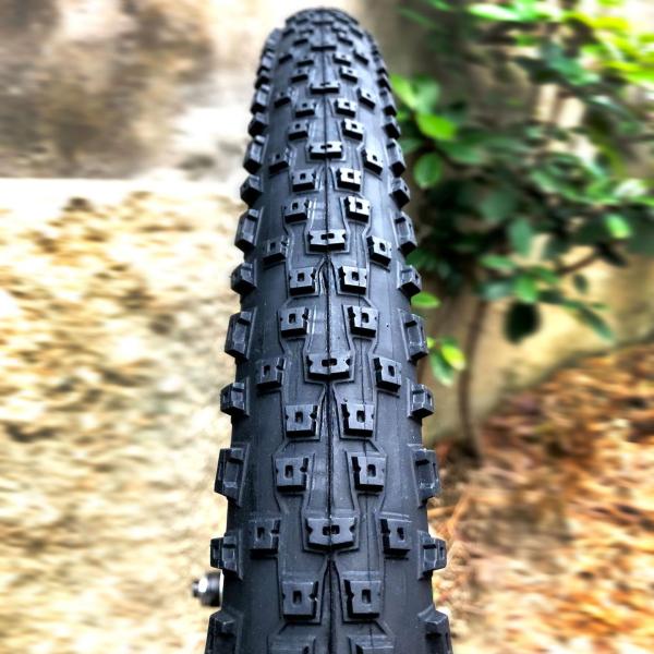 20x4.0 Snow Bike Black Fat Tire Beach Bike Rubber Outer Tires for 12-20inches and 2 kg