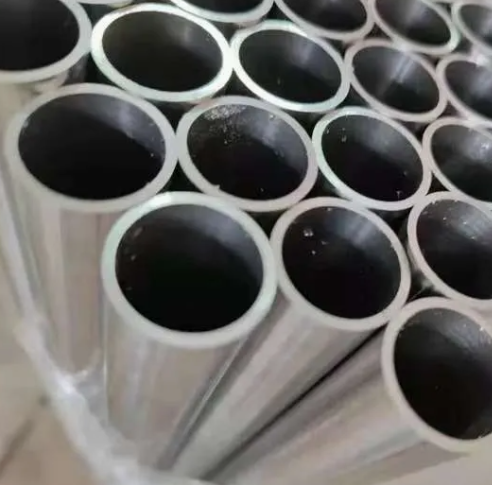 316 Welded Stainless Steel Tube ASTM A312 TP316 21.3mm-1219mm OD Post-Weld Heat Treated Industrial Pressure Pipe