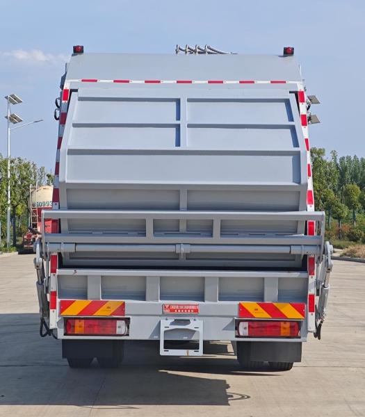 Rubbish Collection Vehicle Compression Garbage Truck With Hydraulic