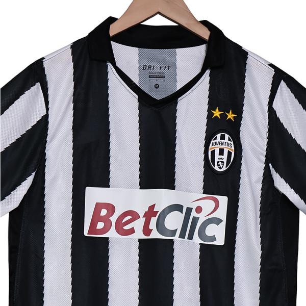 Juventus 2010-2011 season retro home football jersey collector edition reproduces the memory of Del Piero era