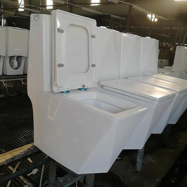 Sanitary Ware White Bathroom Ceramic Toilet Bowl Diamond Shape Floor Mounted Washdown One Piece Wc Toilets