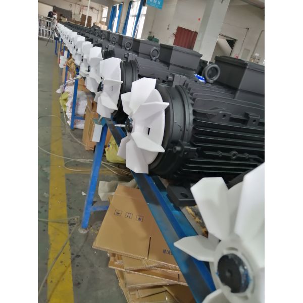 Y2-200-4/6/8 58×300mm 9 Blades Polypropylene (PP) Cooling Fan Blade for 200 Frame Electric AC Motor