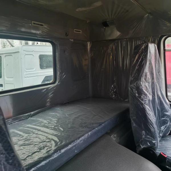 Heavy Duty  10 Wheels Second Hand  Sinotruck Howo Used Tractor Truck With Weichai Engine