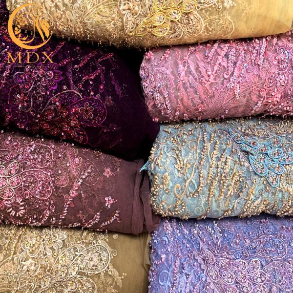 largura de 140cm para costurar o Applique multicolorido do laço do casamento 3D do bordado da tela do laço