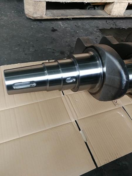 6127-31-1114 Komatsu Crankshaft Model 6d155 Forged Material Engine Crankshaft