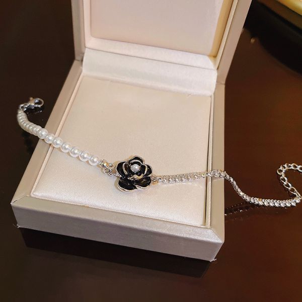 2025 Fashion Camellia Style Jewelry Bracelet Pearl Gold Plating Stainless Steel Chains Gift Party Bangle