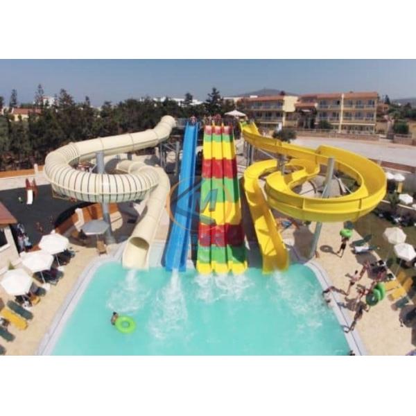 Custom Fiberglass Water Park Slide Hot Dip Galvanized Steel Indoor Outdoor Use