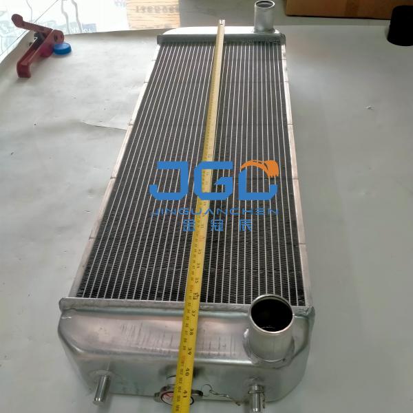 Refrigerador de água EX120-3 EX120-2 Excavadora Radiador Tanque de água 4285626 4274494 4682423 4655044 4477939