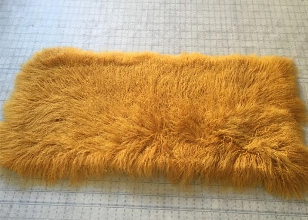 Dyed Color Soft Skin Mongolian Sheepskin Rug 60 *120cm For Garment Shoes