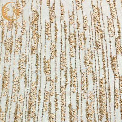 Tela do laço do bordado da flor do vestido de casamento 3D com grânulos pesados