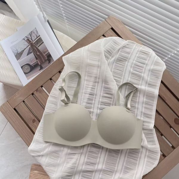 Women Bra Small Breast Cup Cheap Price Colorful Bralette Female Ab Cup Solid Colors 32-38 Sizes Hot Selling Bras Women