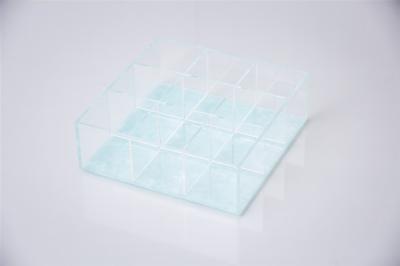 Organizador estético verde luminoso da mesa, organizador cosmético claro do armazenamento