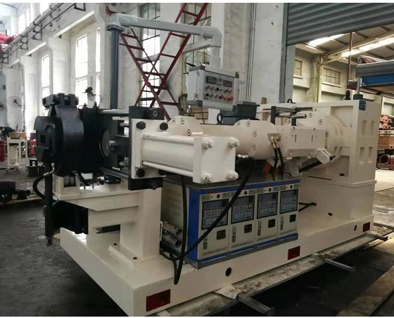 380V Voltage Excellent Vacuum Silicone Rubber Extruder Machine for Manufacturing Plant
