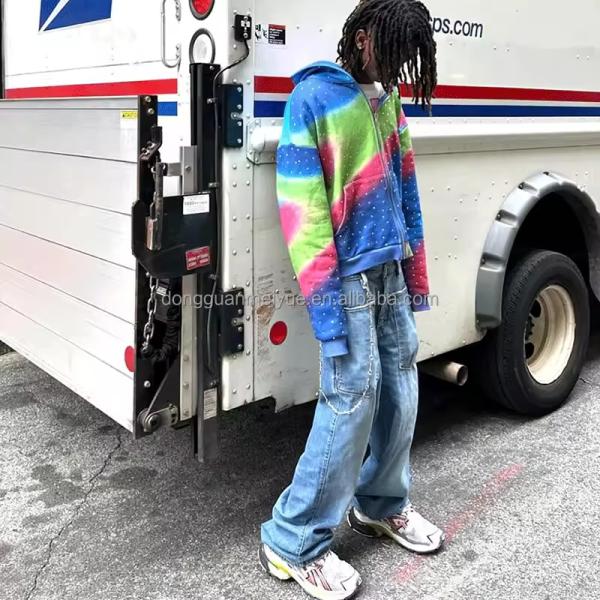 Vintage Hoodie de gran tamaño sin cuerdas con estampilla de pintura con spray