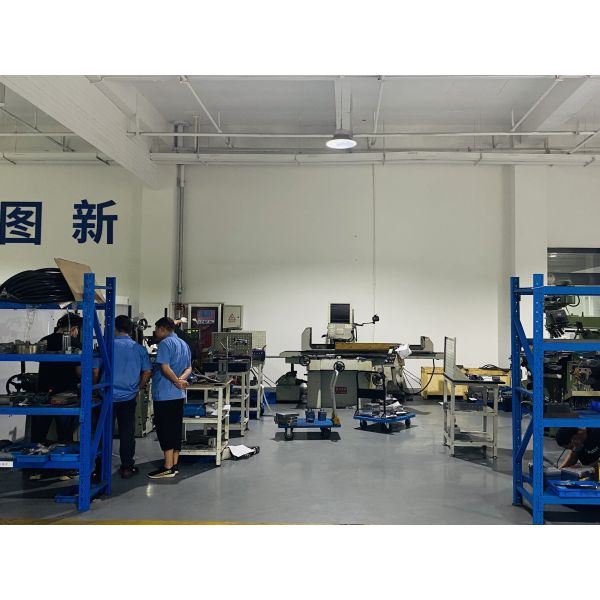 Precision RF Adapter SMA To SMB-JK 50Ω Impedance