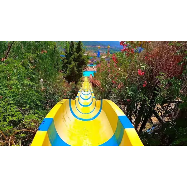 Fiberglass SUS304 Tall Waterslide Commercial Water Park Equipment