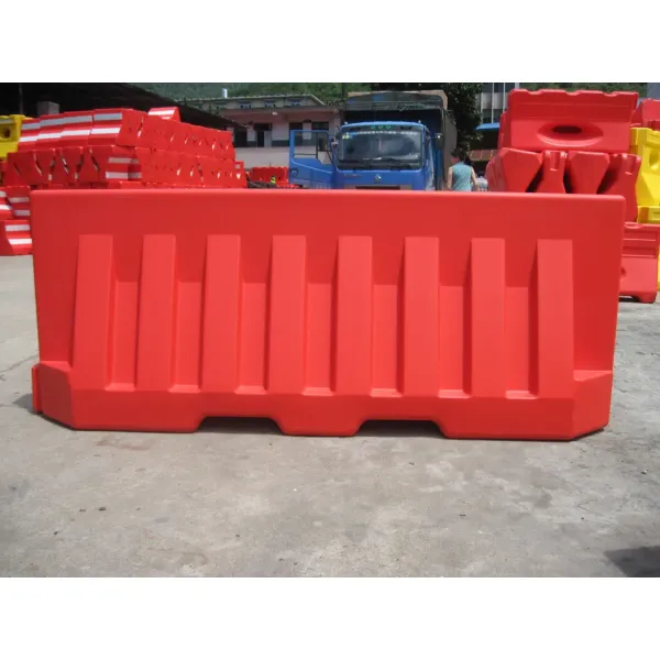 ROADSAFE PE Road Safety Plastic Barriers Water Filled Traffic 200cm Barrier 2meters Warning