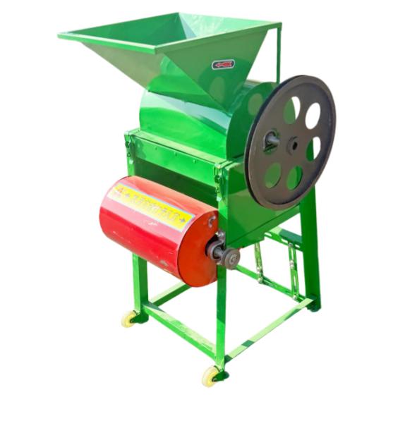 Steel Peanut Sheller Machine 220v / 380v Durable Nut Cracking Machine Customizable