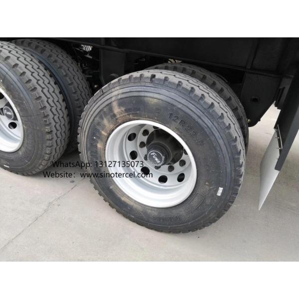 Semiremolque enjaulado de 3 ejes FUWA estructura robusta ventilación mejorada para el transporte eficiente de ganado