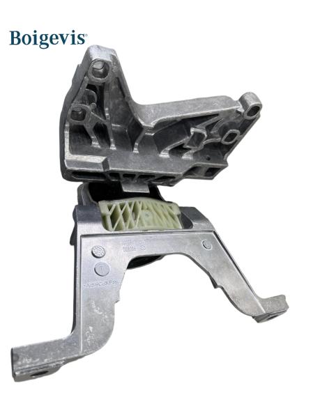 2472401600 2472405700 Support Moteur Pour MERCEDES BENZ Classe A W177