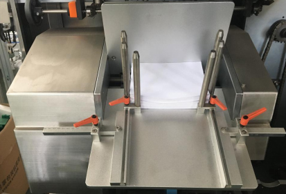 Машина КЭ автоматическая Картонинг для продуктов заботы кожи маски мыла лицевых