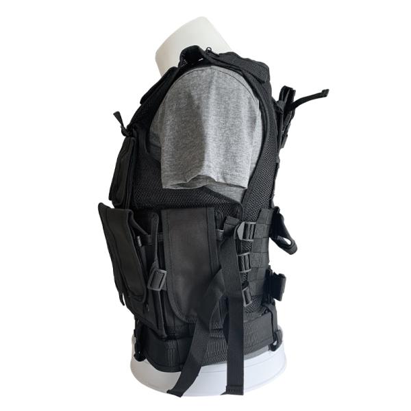 Veste noire de protection confortable avec plusieurs poches pour le corps et le tissu de l'équipement