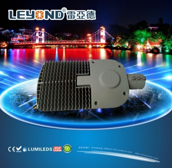 30 40 50 60 80 100 120 150W LED Street Lighting 160-170 Lm / W 120-130 Lm / W