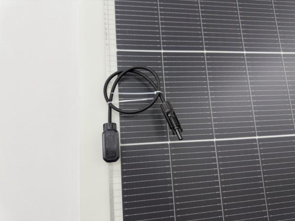 44 Degree Rated Operating Temperature 200W 300W 580W Full Black Flexible Solar Panel for Car Battery Boat Home