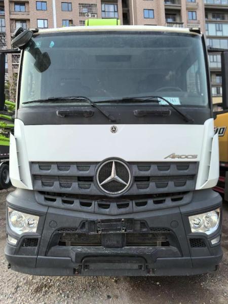 2022 Zoomlion pompe à béton utilisée ZLJ5440THBBF 62X-6RZ avec châssis BENZ Pour Readymix Beton Company
