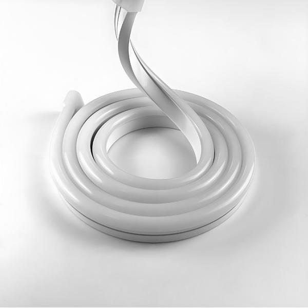 Luces de neón impermeables de 5*12mm 120leds/m 8W LED RGB flexible de silicona IP65