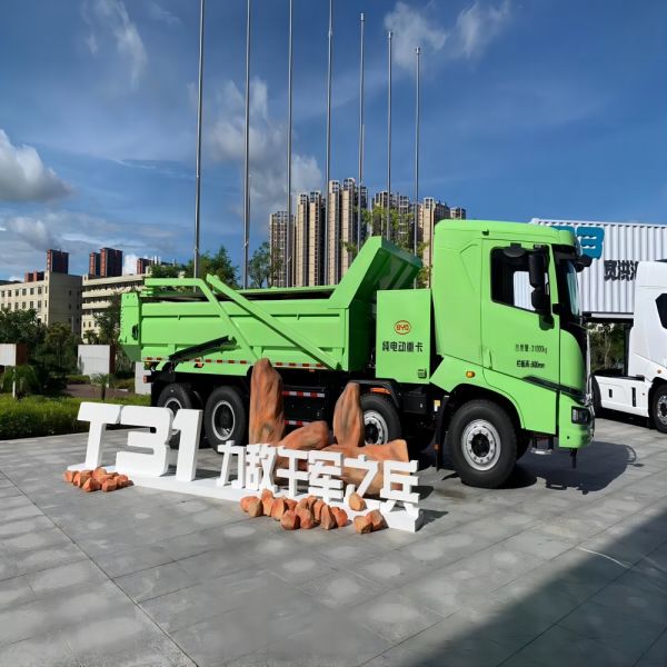 The King of Cost Performance New BYD Pure Electric 8x4 Slag Truck Engineering Special Purpose