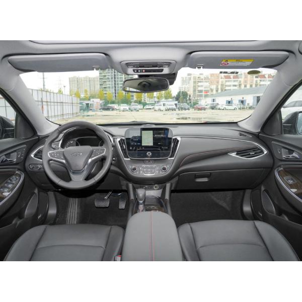 Бензиновый Chevrolet Malibu Седан 5 мест Двухколесный 4×2