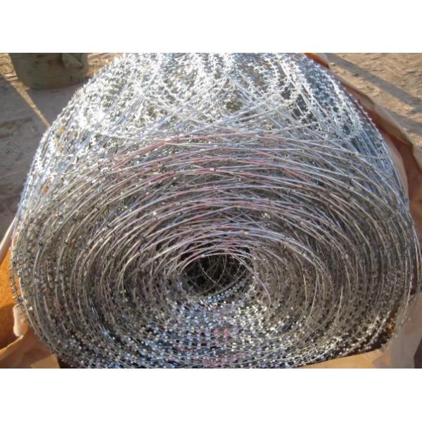 Провод небольшой бритвы концертины петли колючий стальной с зажимами одиночными & перекрестным типом бритвы (BTO-22)