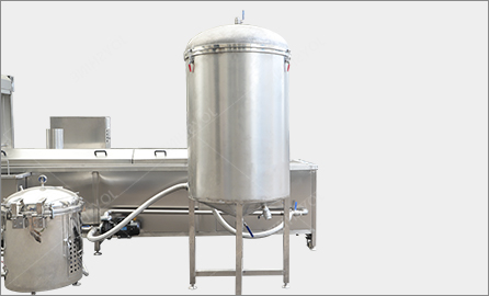 Electric Heating Continuous Conveyor Belt Donut Frying Machine with 580 KG Capacity