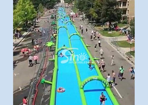Inflável gigante exterior feito-à-medida a corrediça de água municipal para o divertimento do jogo da água do verão de sino Inflatables