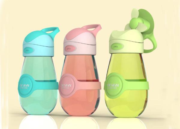 Plastic shaker outdoor sports water cup with mini fan 400ml