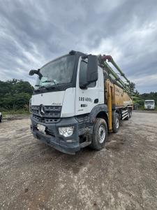 強力な環境にやさしい使用 62m Sany コンクリートポンプトラック メルセデス・ベンツ シャーシ 高効率