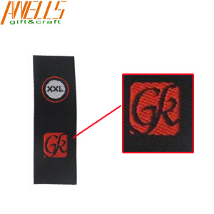 Comfortable  Woven Clothes Label High Density Merrow Border No Minimum
