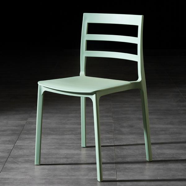 Sillones para comedor de restaurante de plástico de apilamiento completo de PP ajustable Sillones apilables para exteriores modernos populares G.W. 19.4kg 5pcs/ctn
